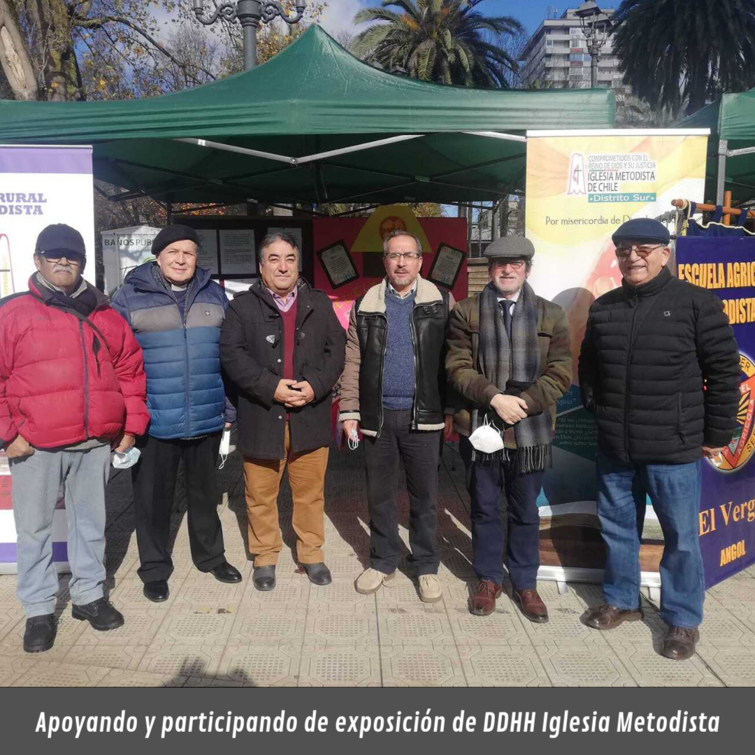 Apoyando y participando de exposición de DDHH Iglesia Metodista